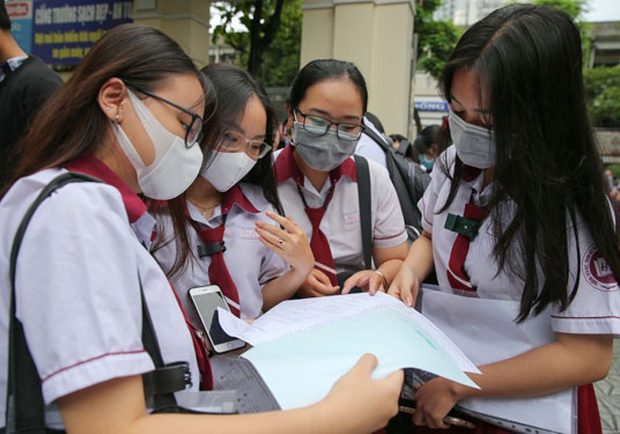Thi tốt nghiệp THPT năm 2022: Đề xuất F0 đang cách ly tại nhà được dự thi-1