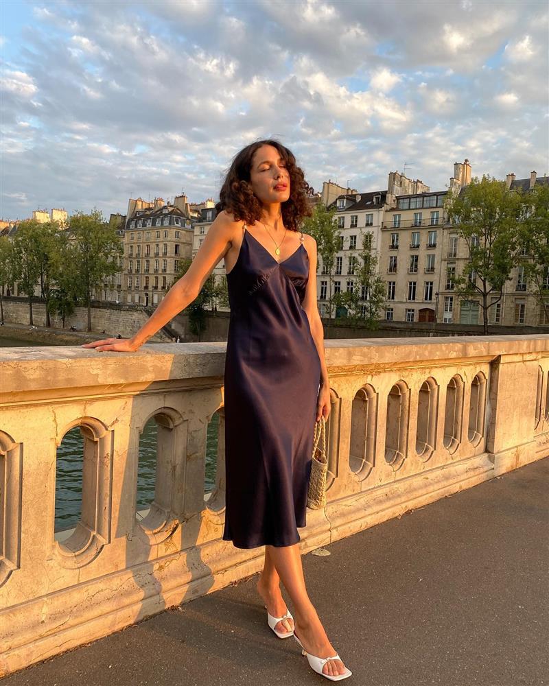 5 kiểu sandal sang xịn mịn này chính là chân ái của phụ nữ Pháp-15