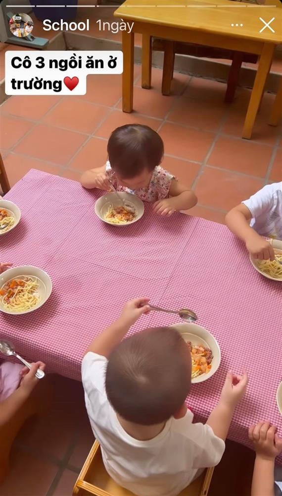 Ông bố, bà mẹ siêu tâm lý gọi tên Hà Hồ, Kim Lý: Học mẫu giáo cùng con suốt 1 tuần trời, đến ngày thứ 8 mới dám ra ngoài 20 phút-8