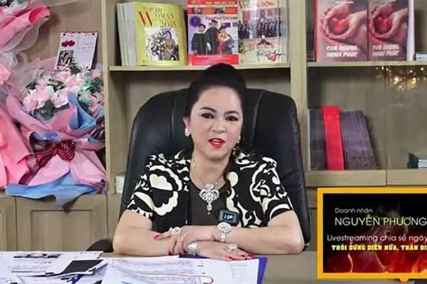 NÓNG: Cháy lớn 3 xưởng khẩu trang ở Bắc Ninh, cột khói đen ngòm bốc cao hàng chục mét-3