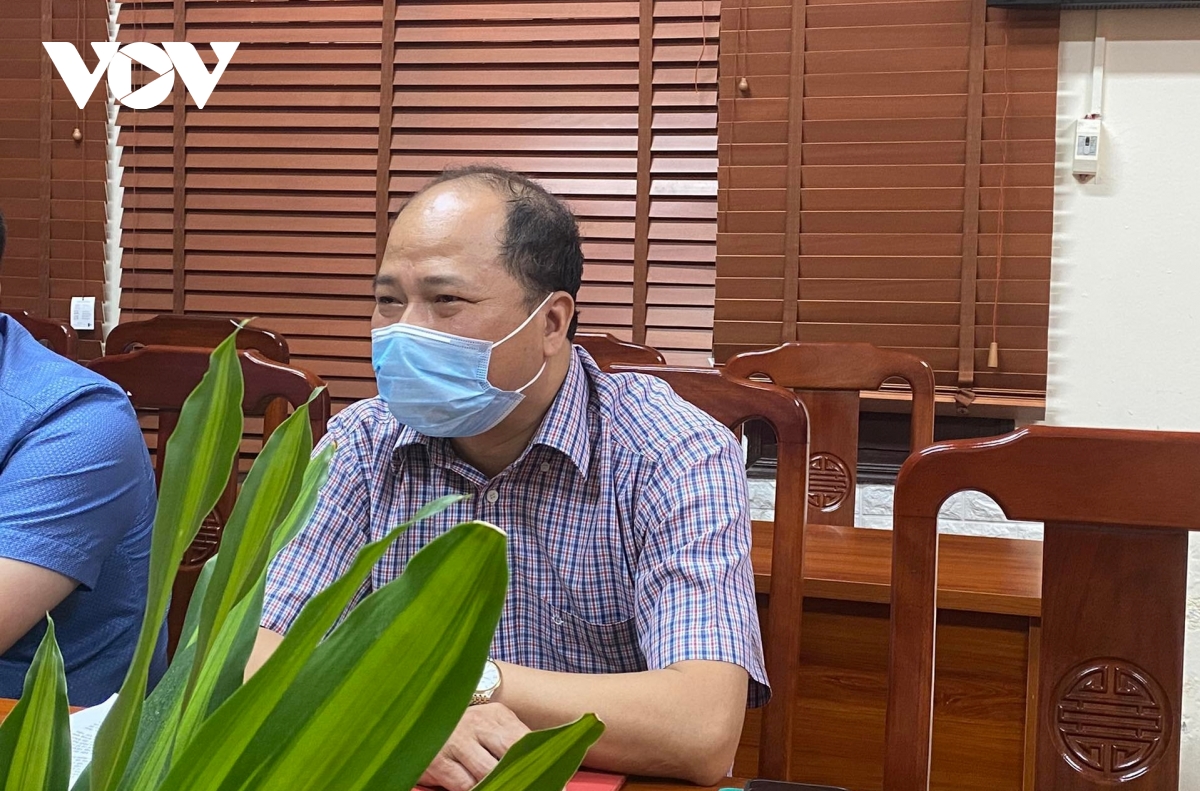 Quạt trần rơi trong giờ học ở Hà Nội khiến học sinh bị thương-1