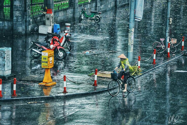 Kết thúc đợt nắng nóng diện rộng đầu tiên trong năm, miền Bắc chuẩn bị đón mưa to trở lại trong những ngày tới-2