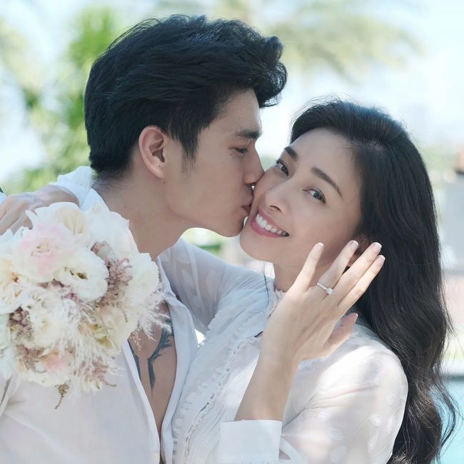 5 bí kíp mặc đồ giúp Ngô Thanh Vân trẻ trung hơn nhiều so với tuổi 43-1