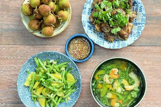 Tối nay chưa biết ăn gì thì tham khảo ngay thực đơn 3 món ngon miệng nấu nhanh này, đảm bảo cả nhà ai cũng thích!