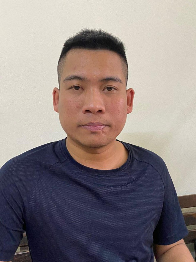 Lời khai tài xế taxi chiếm đoạt điện thoại của 2 nữ du khách Nga: Nghĩ nạn nhân không biết tiếng Việt nên khó hô hoán hay trình báo công an-1