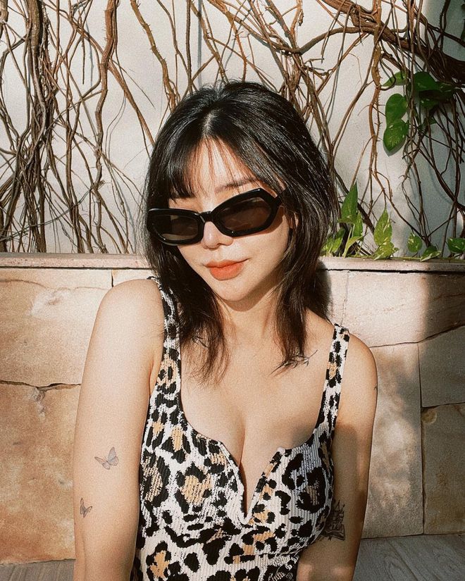 Bà bầu chịu chơi gọi tên Hạt Mít: Bụng vượt mặt vẫn chụp ảnh như Gen Z, concept nào cũng thử-3