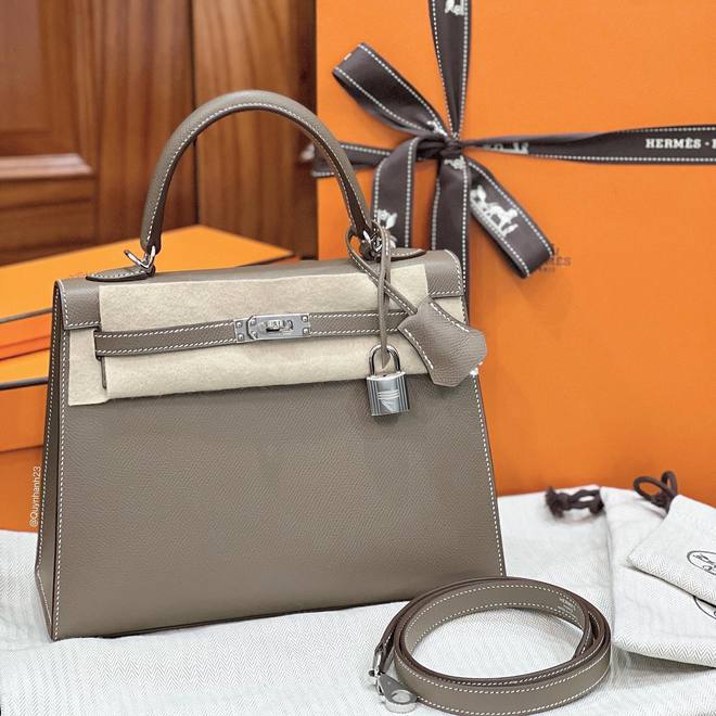 Cuộc sống viên mãn của cựu Chủ tịch CLB Sài Gòn: 2 ái nữ xinh đẹp - kiếm tiền giỏi, 2 con rể đều là tuyển thủ quốc gia-6