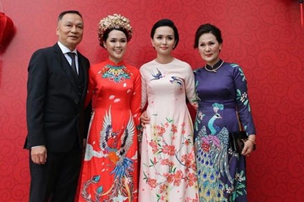 Cuộc sống viên mãn của cựu Chủ tịch CLB Sài Gòn: 2 ái nữ xinh đẹp - kiếm tiền giỏi, 2 con rể đều là tuyển thủ quốc gia