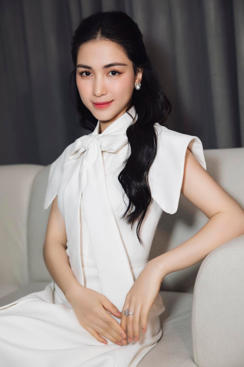 Ngày của Mẹ: Phía sau mỗi người mẹ… là cả MỘT THANH XUÂN, nhìn lại những bà mẹ đơn thân nhưng đầy mạnh mẽ của showbiz Việt-24