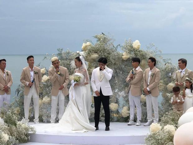 Đám cưới Ngô Thanh Vân - Huy Trần: Cô dâu chú rể hạnh phúc nhất hôm nay lộ diện, 1 khoảnh khắc gây xúc động!-2