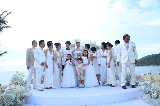 Toàn cảnh đám cưới Ngô Thanh Vân - Huy Trần tại Đà Nẵng: Cô dâu - chú rể phát cả vựa cẩu lương, 1 khoảnh khắc xúc động mạnh!-4