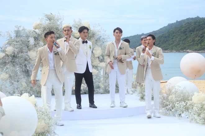 Toàn cảnh đám cưới Ngô Thanh Vân - Huy Trần tại Đà Nẵng: Cô dâu - chú rể phát cả vựa cẩu lương, 1 khoảnh khắc xúc động mạnh!-15