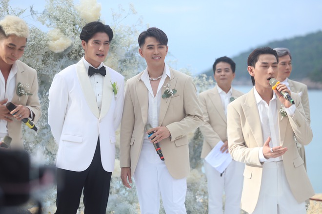 Toàn cảnh đám cưới Ngô Thanh Vân - Huy Trần tại Đà Nẵng: Cô dâu - chú rể phát cả vựa cẩu lương, 1 khoảnh khắc xúc động mạnh!-17