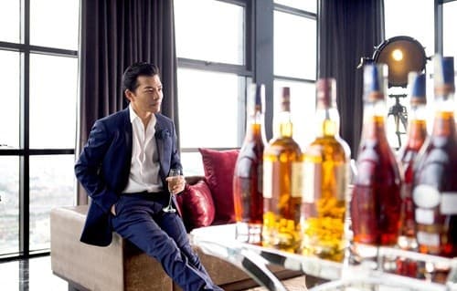 Choáng với penthouse 200 tỷ của Trần Bảo Sơn: View thuộc hàng đỉnh của chóp, nội thất đắt đỏ, xa xỉ-4