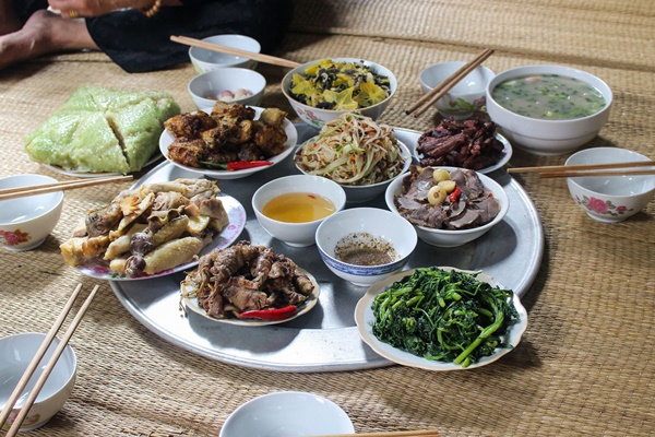 Đây là thói quen tai hại khi ăn cơm, gây suy giảm tuổi thọ mà người Nhật tránh xa, tiếc là người Việt lại hay làm ngược lại-5