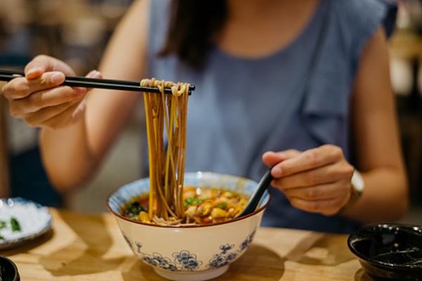 Dạ dày quyết định độ dài của tuổi thọ: Có 5 kiểu ăn uống khiến dạ dày sợ nhất, tăng nguy cơ hình thành ung thư-4