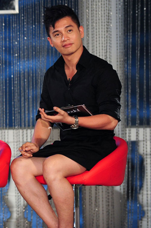 Nam Trung mặc váy khi làm phù dâu chính, trang phục chuẩn đẹp chẳng có gì đáng chê!-14