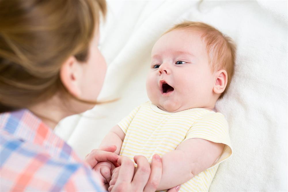 Cha mẹ càng chú ý đến khía cạnh này thì trẻ càng biết nói sớm, khả năng diễn đạt sau này sẽ vô cùng vượt trội-1