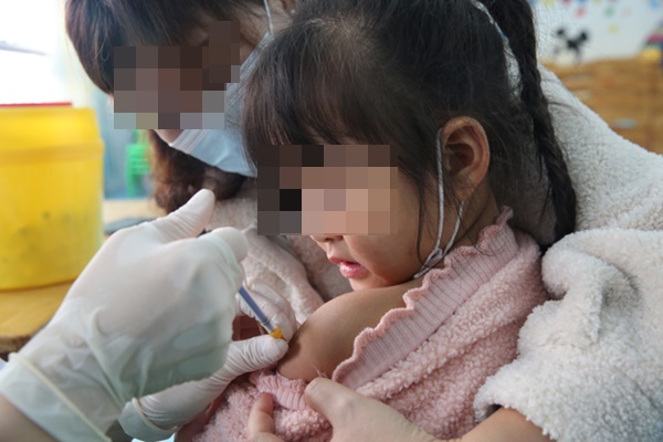Virus Rota đang tấn công trẻ em trên toàn thế giới, đừng bỏ qua 8 triệu chứng và 6 cách phòng tránh vì nó còn chưa có thuốc đặc trị-3