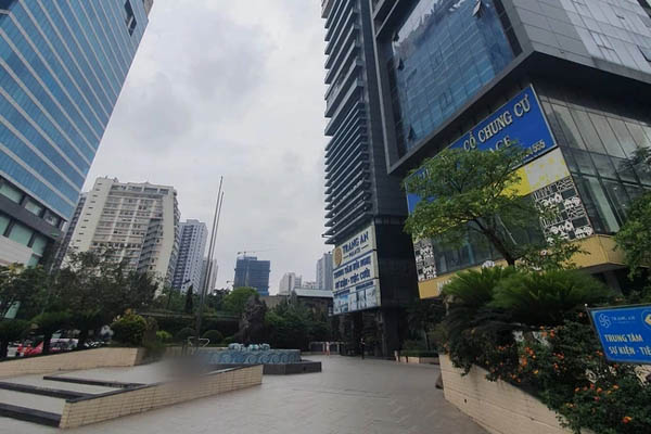 Vượt đèn đỏ nhường đường xe cứu thương có bị xử phạt?-1