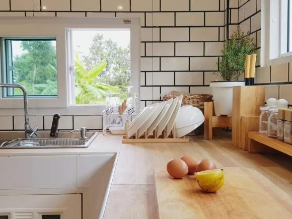 Thất tình, chàng trai bỏ phố về quê xây nhà, không gian chữa lành khiến ai cũng muốn dọn vào sống cùng-6