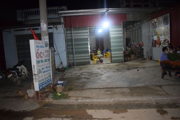 Bắt được nghi phạm giết người ngay trong quán ăn ở Bắc Giang-2