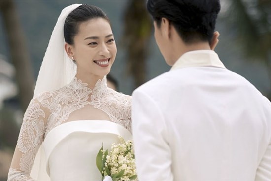 Chuyện giờ mới kể sau chiếc váy cưới của Ngô Thanh Vân: Cô dâu chỉ nói 1 câu mà rõ nỗi lòng!