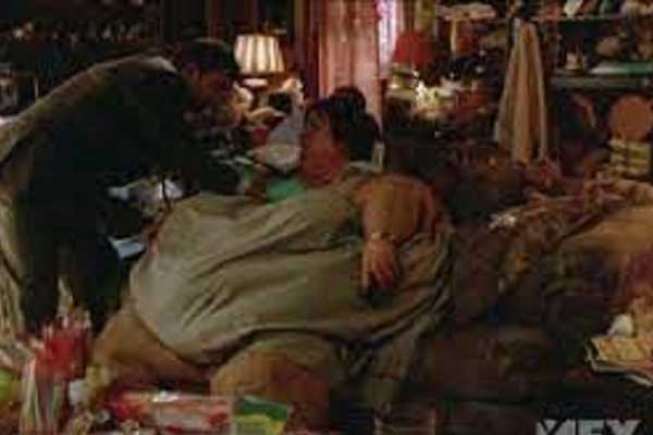 Người đàn ông gây tò mò nhất thế giới: Tự biến mình thành cỗ máy kiếm tiền, trở thành huyền thoại sau khi qua đời-7