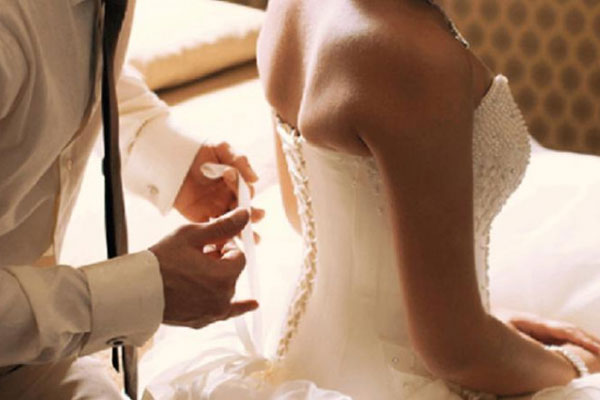 Cầu hôn bạn gái, cô ấy đưa ra thiết quân luật khiến tôi chỉ muốn khóc thét-1