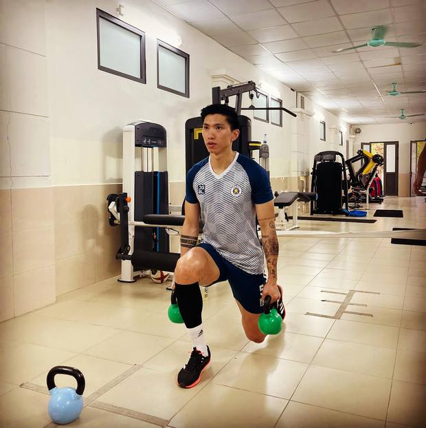 Hội bạn thân Bùi Tiến Dũng - Hà Đức Chinh - Văn Hậu và Quang Hải sau 4 năm lập kỳ tích: Ai cũng phất lên trông thấy, chỉ 1 người chịu lấy vợ!-9