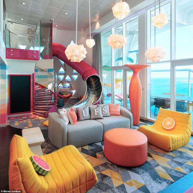 Có gì trên siêu du thuyền hạng sang lớn nhất thế giới, hóa ra thành phố trên biển là có thật-3