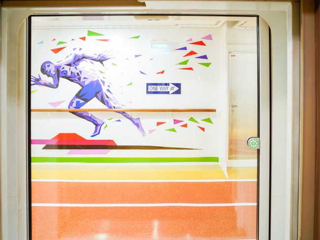 Có gì trên siêu du thuyền hạng sang lớn nhất thế giới, hóa ra thành phố trên biển là có thật-11