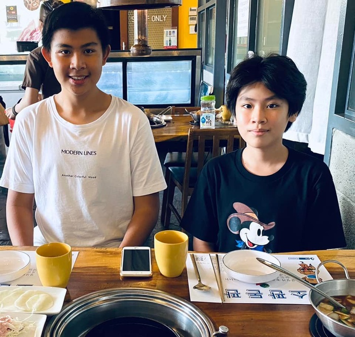 Diễn viên Kim Thư: Từng đi bán xôi nay mở nhà hàng, hạnh phúc cùng hai cậu quý tử-6