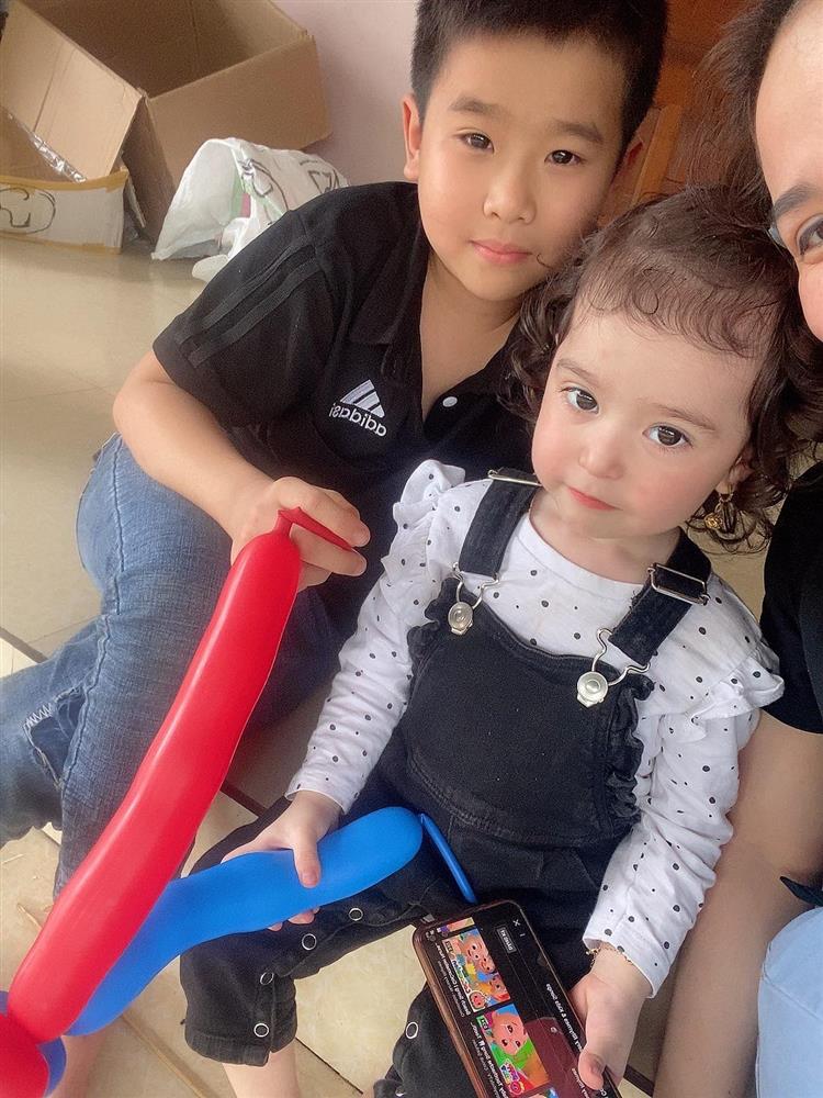 Ra nước ngoài làm ăn, mẹ đơn thân Việt cưới chồng kém 3 tuổi: Phản pháo lời đồn lấy chồng Dubai đổi đời và câu chuyện về mẹ chồng như mơ-7