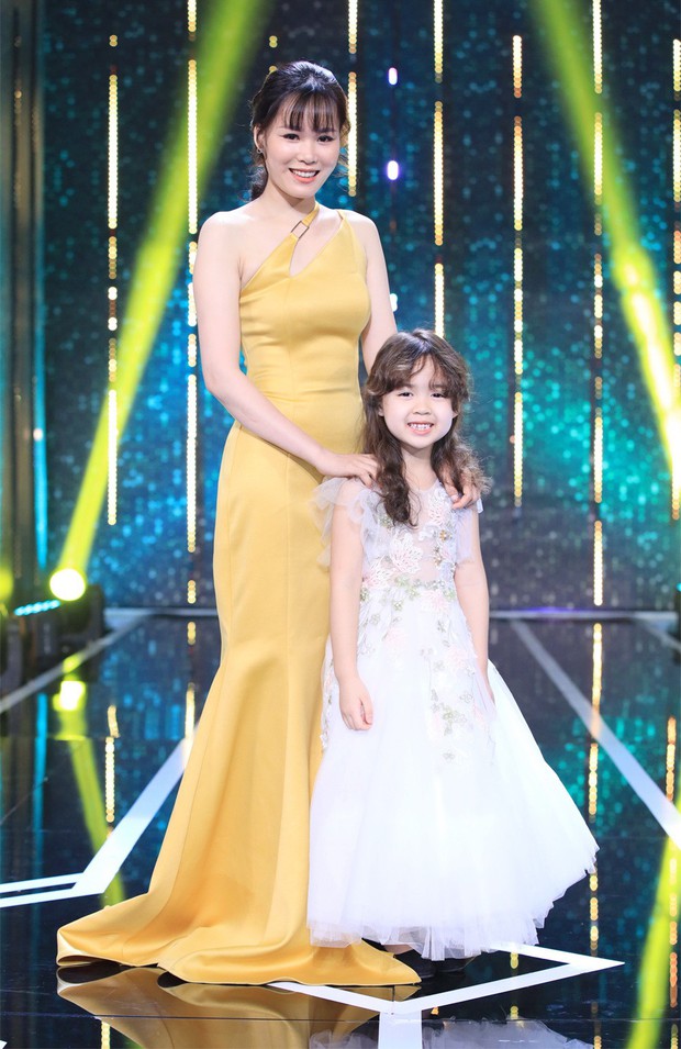 Cuộc sống hiện tại của nữ chính Người Ấy Là Ai duy nhất từng đưa con gái lên show hẹn hò-1