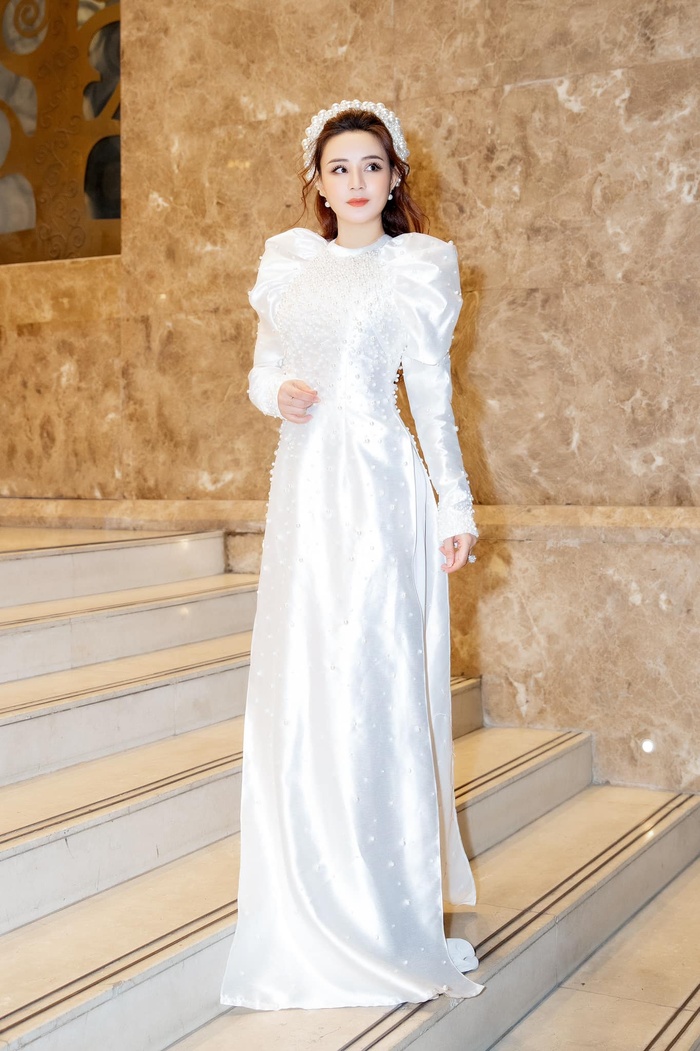 Sau loạt thị phi, Vy Oanh giãi bày đầy ẩn ý: Một tâm hồn dễ nhạy cảm, tôi nhớ tôi của ngày xưa-2