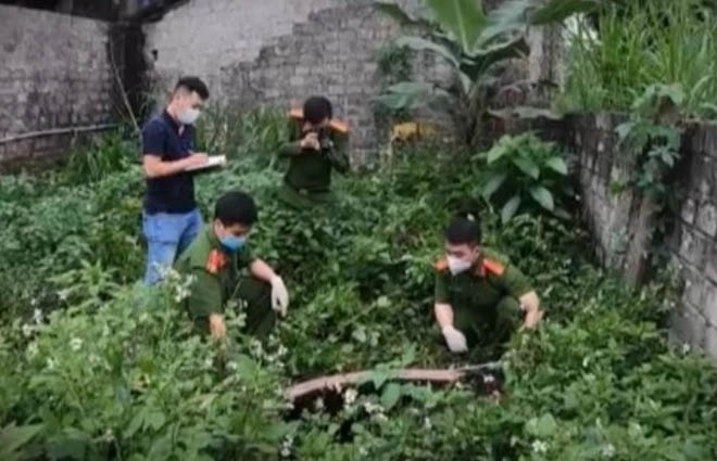 Bí mật rợn người trong hầm biogas sau vườn nhà con nợ-1