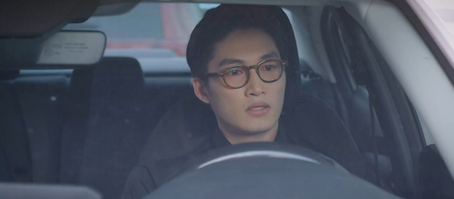 Thương ngày nắng về: Trang ngượng chín mặt khi Duy đòi bế nhưng vẫn chủ động hôn nam chính-2