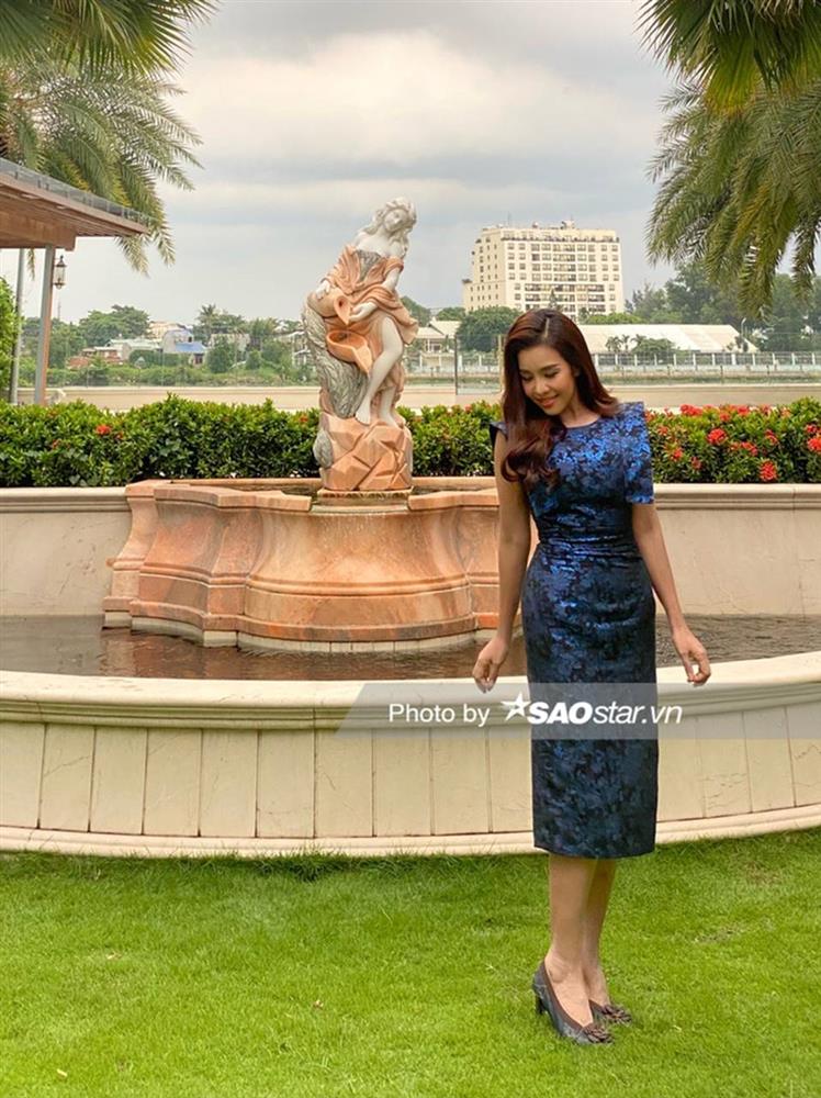 Ngoại hình khác biệt một trời một vực so với 2 năm về trước của vợ cũ vua cá Koi gây ngỡ ngàng-3