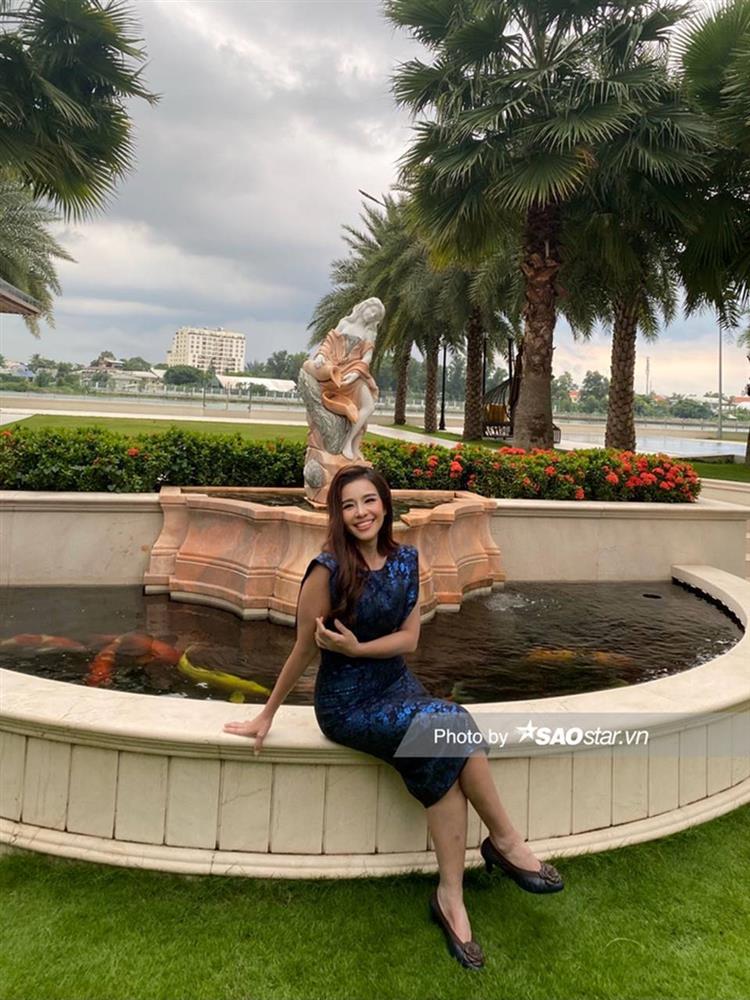 Ngoại hình khác biệt một trời một vực so với 2 năm về trước của vợ cũ vua cá Koi gây ngỡ ngàng-5