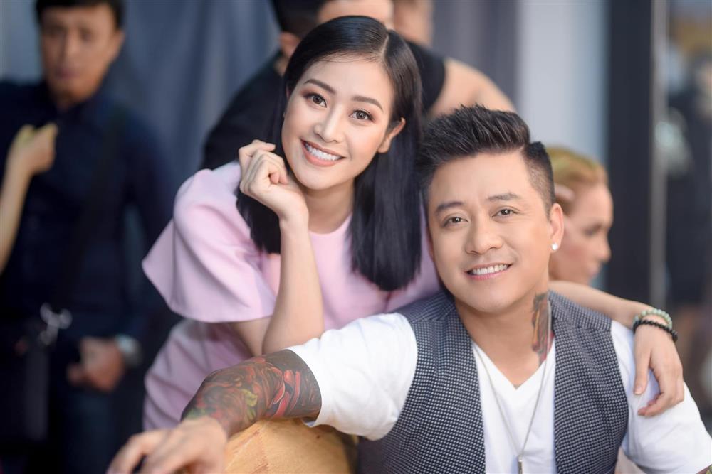 Nữ MC cầm trịch lễ khai mạc SEA Games 31: Bén duyên với truyền hình từ hồi mẫu giáo, là em gái kết nghĩa của ca sĩ Tuấn Hưng-5