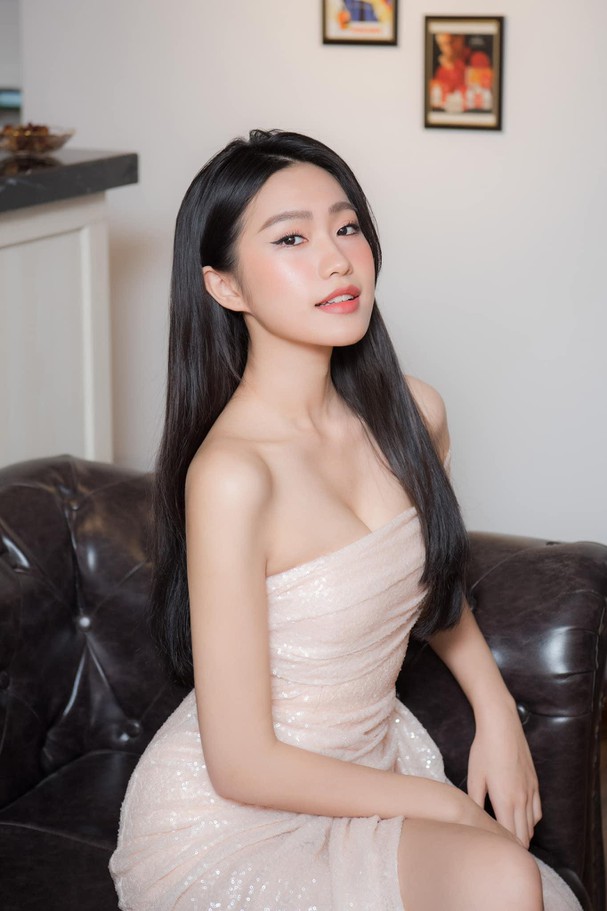 Doãn Hải My: Chuyển hướng style sexy quyến rũ sau khi âm thầm hẹn hò cùng Văn Hậu-5