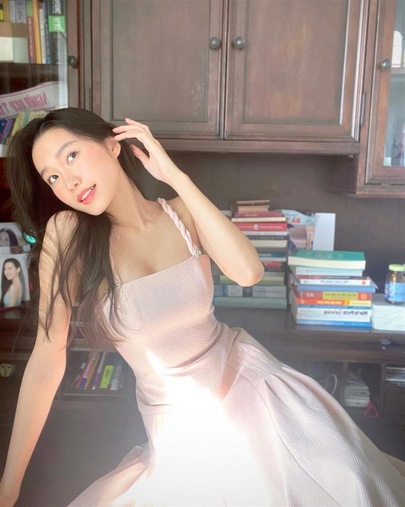 Doãn Hải My: Chuyển hướng style sexy quyến rũ sau khi âm thầm hẹn hò cùng Văn Hậu-7