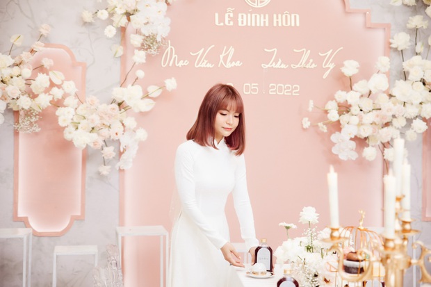 Lễ đính hôn Mạc Văn Khoa: Chú rể đón vợ bằng dàn xe dream huyền thoại, cô dâu lộ diện xinh xắn giữa không gian đầy hoa tươi!-8