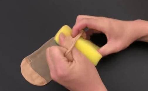 Đặt một chiếc tất lên điều hòa rất thiết thực! Nó giải quyết được vấn đề lớn của mỗi hộ gia đình, nhiều người làm theo khi biết điều này-3