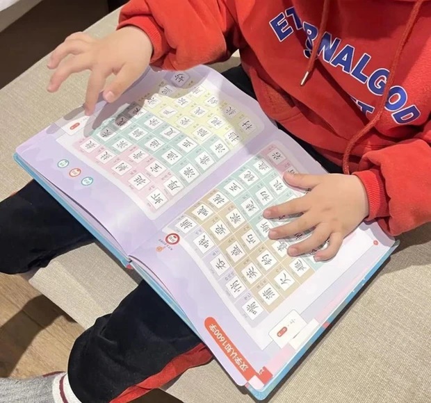 Mẹ là Tiến sĩ ngày nào cũng dạy con trai 5 tuổi làm một việc, chồng phàn nàn vô ích, ai ngờ con vào tiểu học đạt thành tích đáng kinh ngạc-1