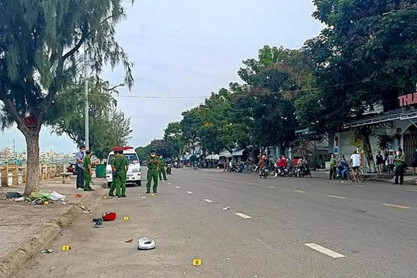 Bé trai 4 tuổi nhảy xuống sông cứu em gái 2 tuổi nhưng bất thành: Em tử vong, anh được cứu kịp thời-3