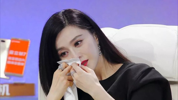 4 năm ngã ngựa, Phạm Băng Băng vẫn cố bám trụ showbiz vì lý do này-8