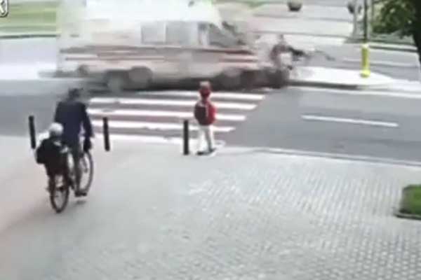 Kết cục của nam thanh niên say rượu phá 4 xế sang chỉ trong một đêm-1