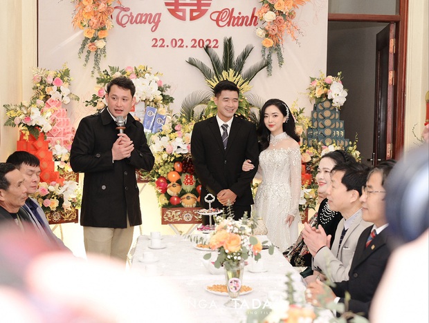 4 năm bên nhau của Hà Đức Chinh và Mai Hà Trang: Từ hẹn hò giấu mặt đến bước ngoặt về quê ra mắt, kết lại bằng đám cưới siêu hoành tráng-14